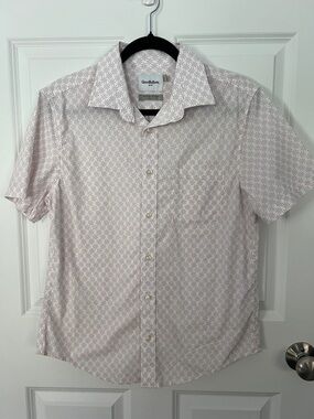 Goodfellow & Co Men’s Short Sleeve Button-Up Shirt in RWB Micro Pattern